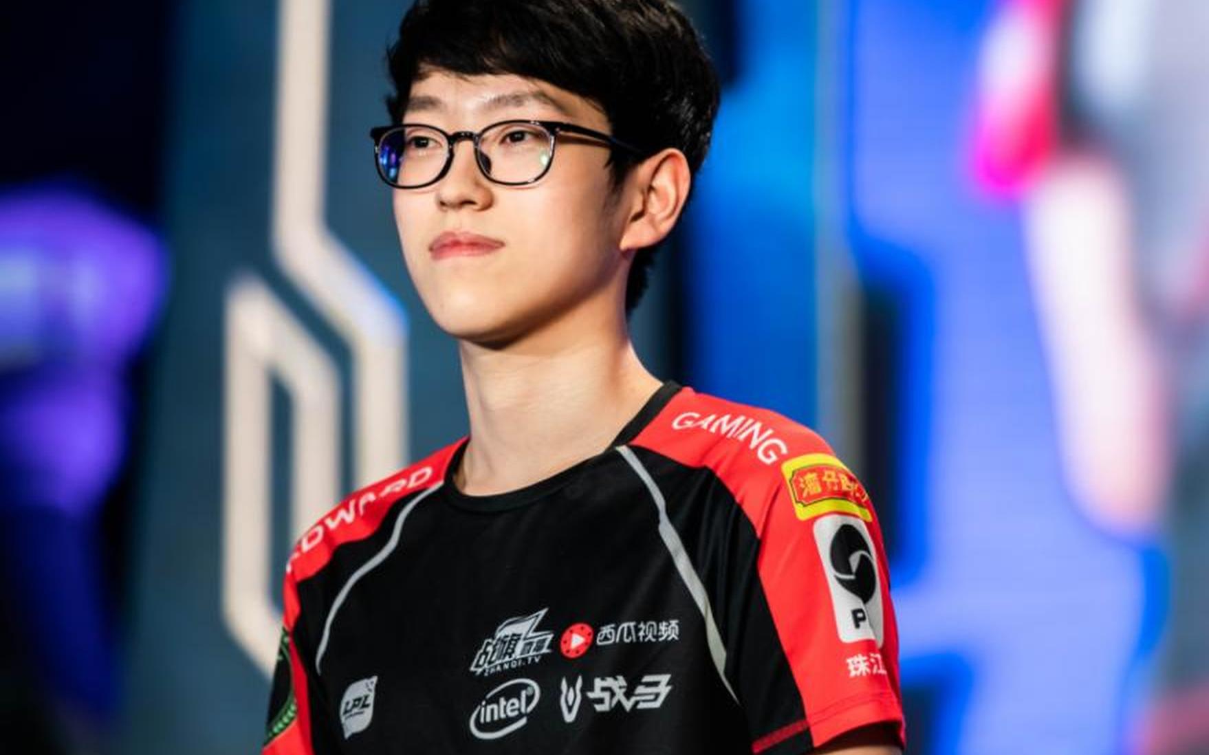 包含DWG前途光明！，Scout新星刷新纪录表现突出热度持续攀升的词条